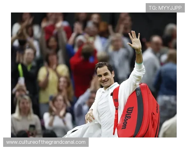 费德勒宣布退役，网球传奇时代落幕，球迷深感不舍